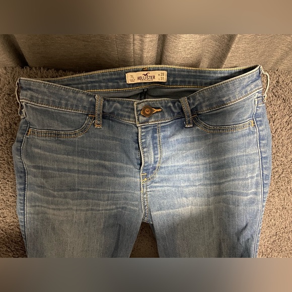 Hollister Skinny Jeans size 7L Light Wash - Picture 2 of 3
